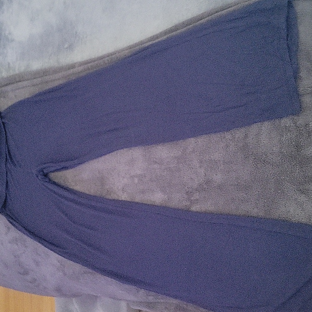 High Rise Ribbed Knit Pants - Picture 3 of 5